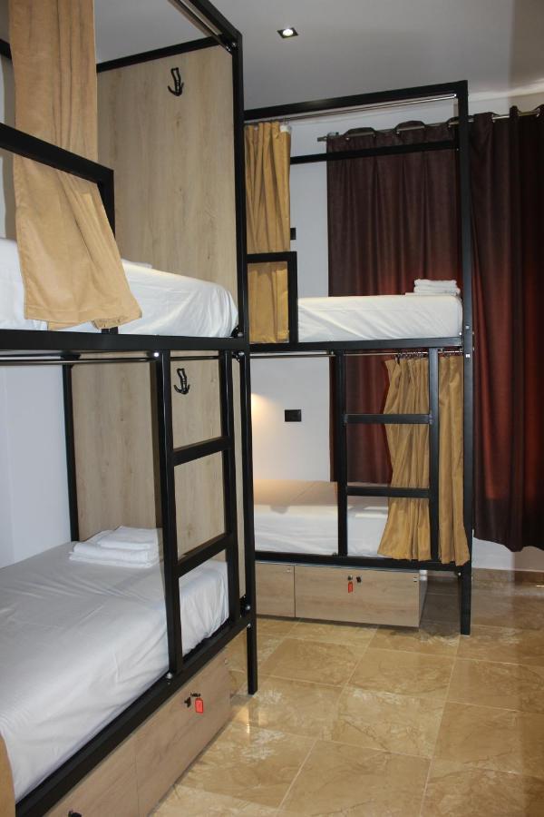 Central Boutique Hostel Sarande Exterior photo